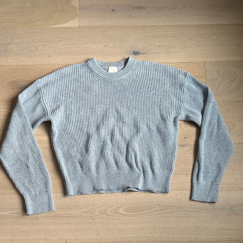 H&M light blue Ribbed knit Women's Sweater sz medium
